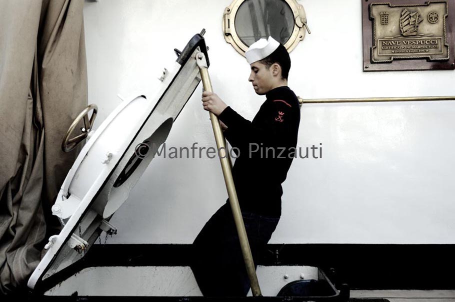 Cadetti Accademia Navale /Nave Scuola Amerigo Vewspucci.A day on board of Italian School-Ship.Life of Cadets.