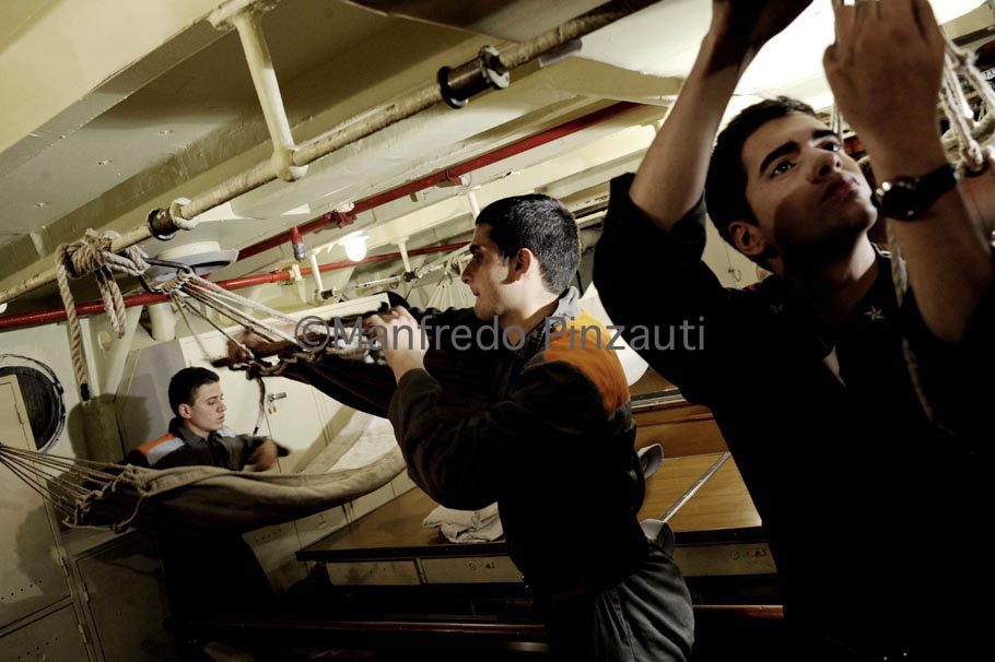 Cadetti Accademia Navale /Nave Scuola Amerigo Vewspucci.A day on board of Italian School-Ship.Life of Cadets.