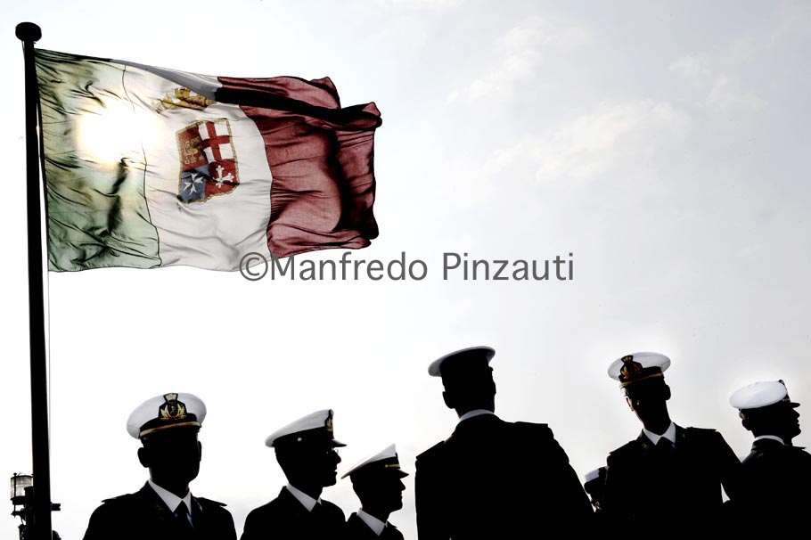 Cadetti Accademia Navale /Nave Scuola Amerigo Vewspucci.A day on board of Italian School-Ship.Life of Cadets.