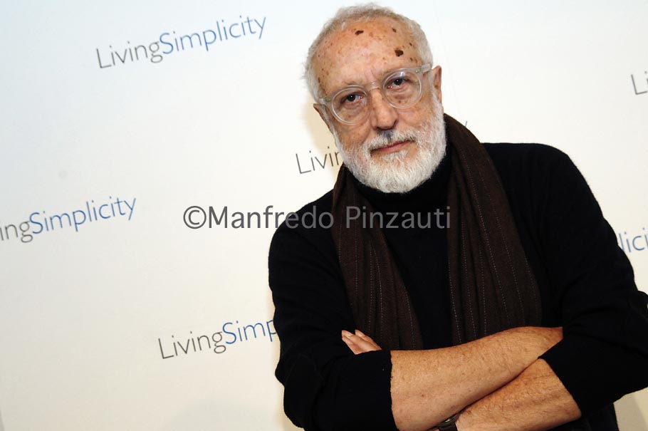 7 Philips LivingSimplicity . Andrea Branzi