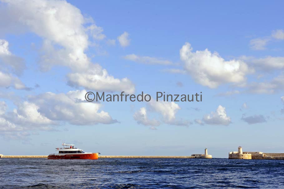 19 Magellano 74 Diary of board . Malta la Valletta Harbour